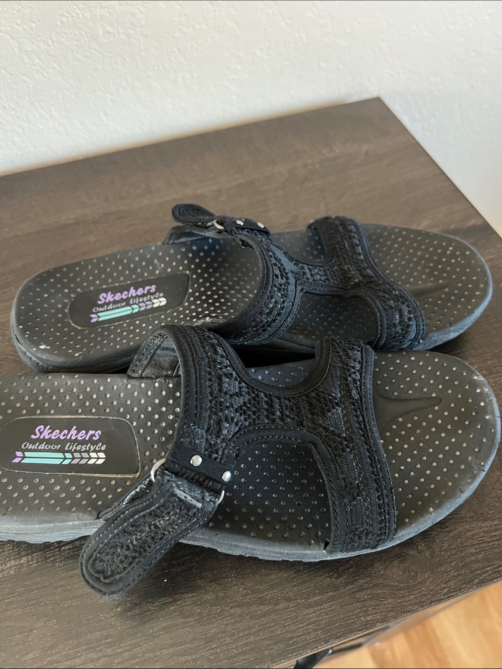 Sketchers Women’s Sandals - Picture 8 of 10